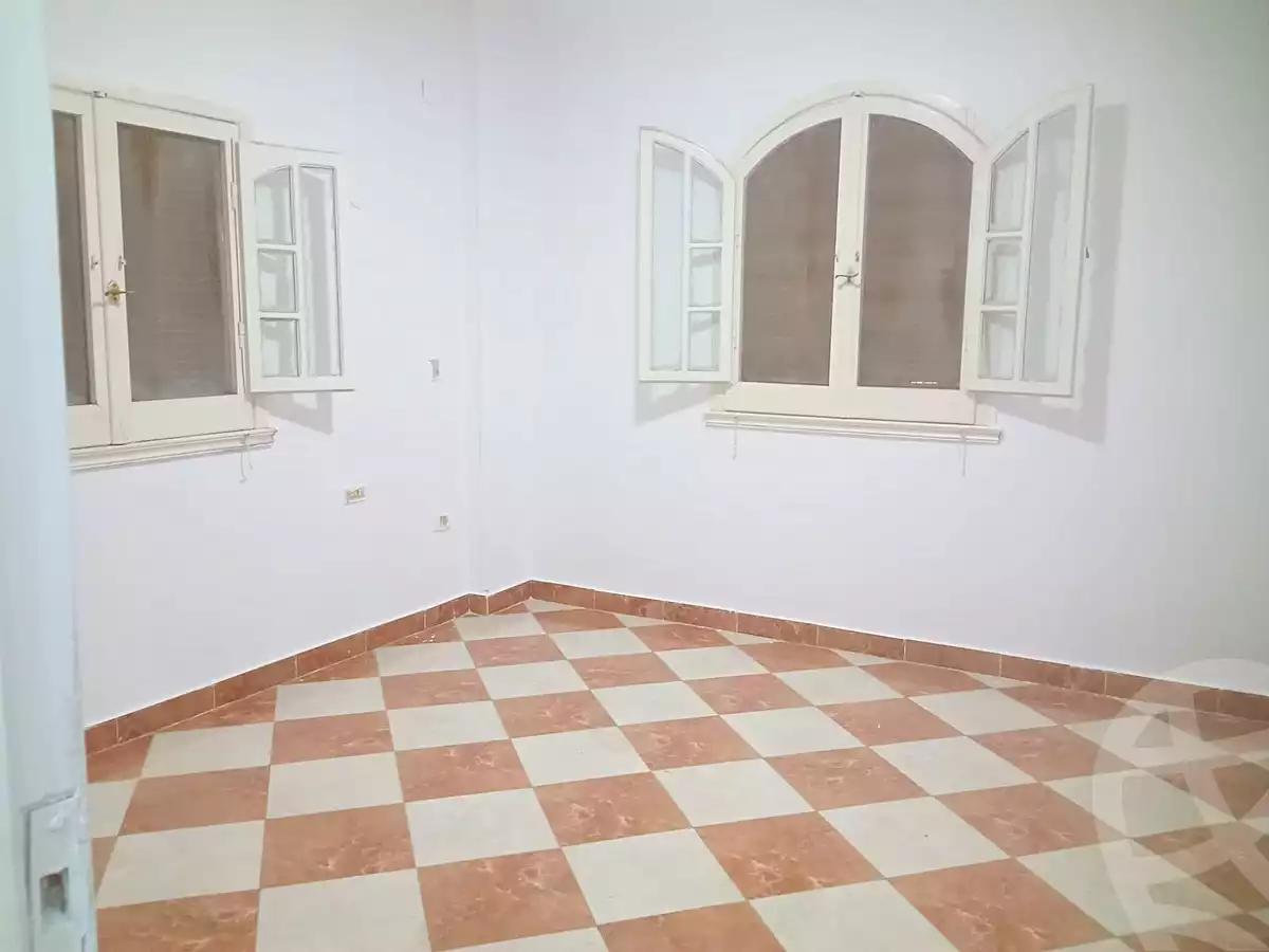 https://aqarmap.com.eg/ar/listing/7304595-for-rent-cairo-new-cairo-ganob-el-akadamiya-south-academy-d-khaled-ibn-el-waleed-st