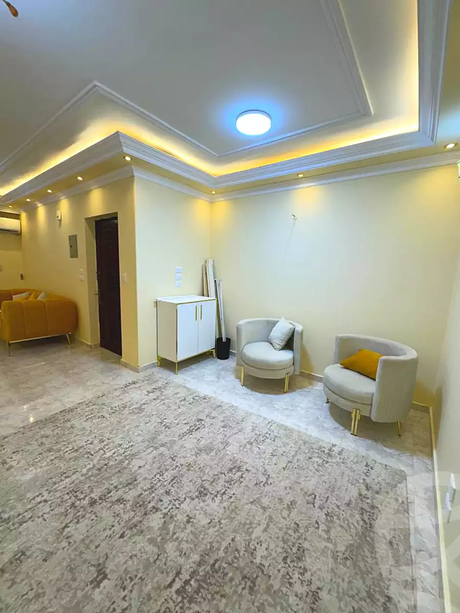 https://aqarmap.com.eg/ar/listing/7305482-for-rent-cairo-6th-of-october-el-ahyaa-neighborhood-1st