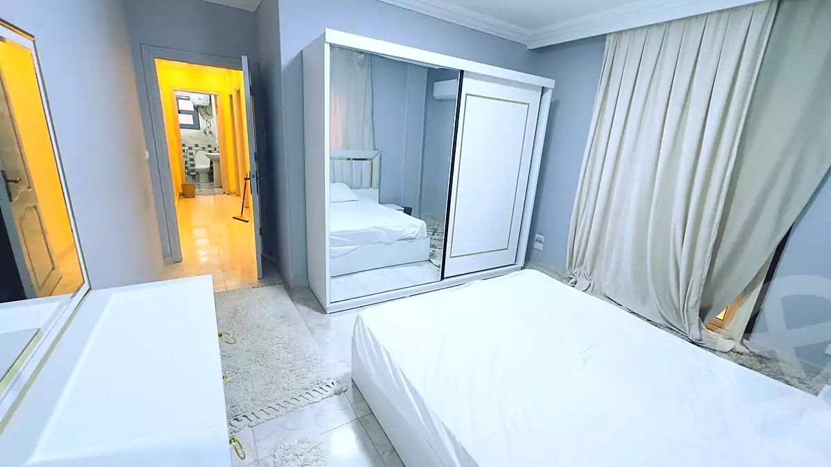 https://aqarmap.com.eg/ar/listing/7305482-for-rent-cairo-6th-of-october-el-ahyaa-neighborhood-1st