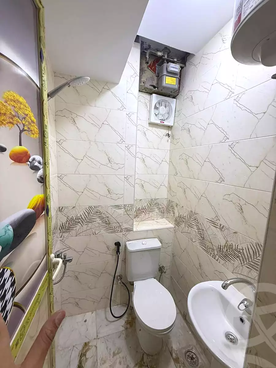 https://aqarmap.com.eg/ar/listing/7305627-for-rent-cairo-6th-of-october-el-ahyaa-neighborhood-1st