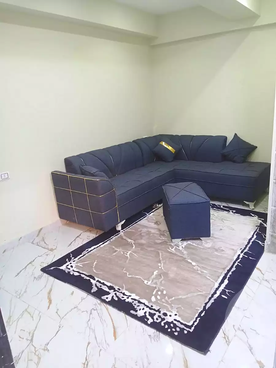 https://aqarmap.com.eg/ar/listing/7305692-for-rent-cairo-6th-of-october-el-ahyaa-neighborhood-1st