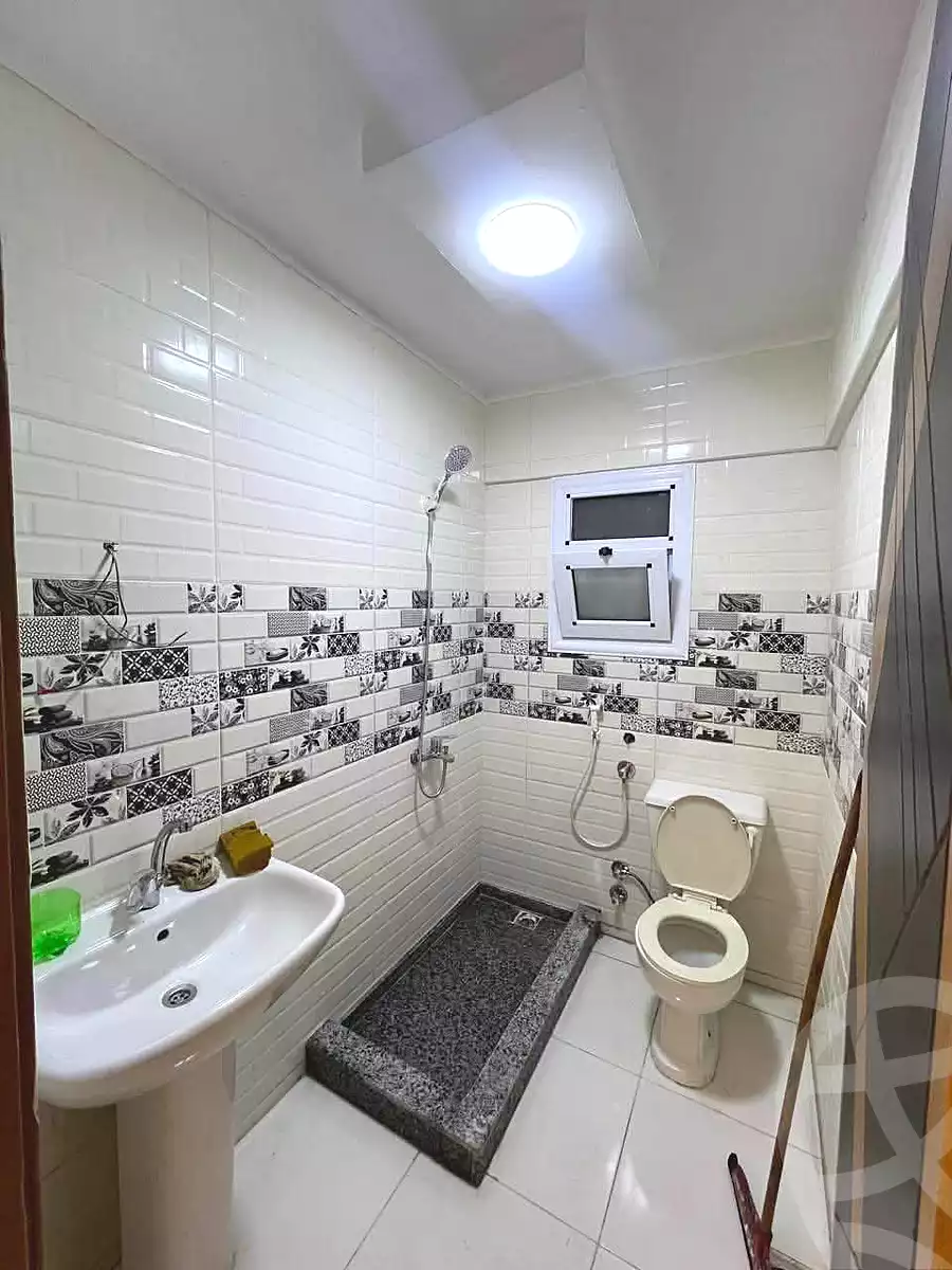 https://aqarmap.com.eg/ar/listing/7306250-for-sale-alexandria-sydy-bshr
