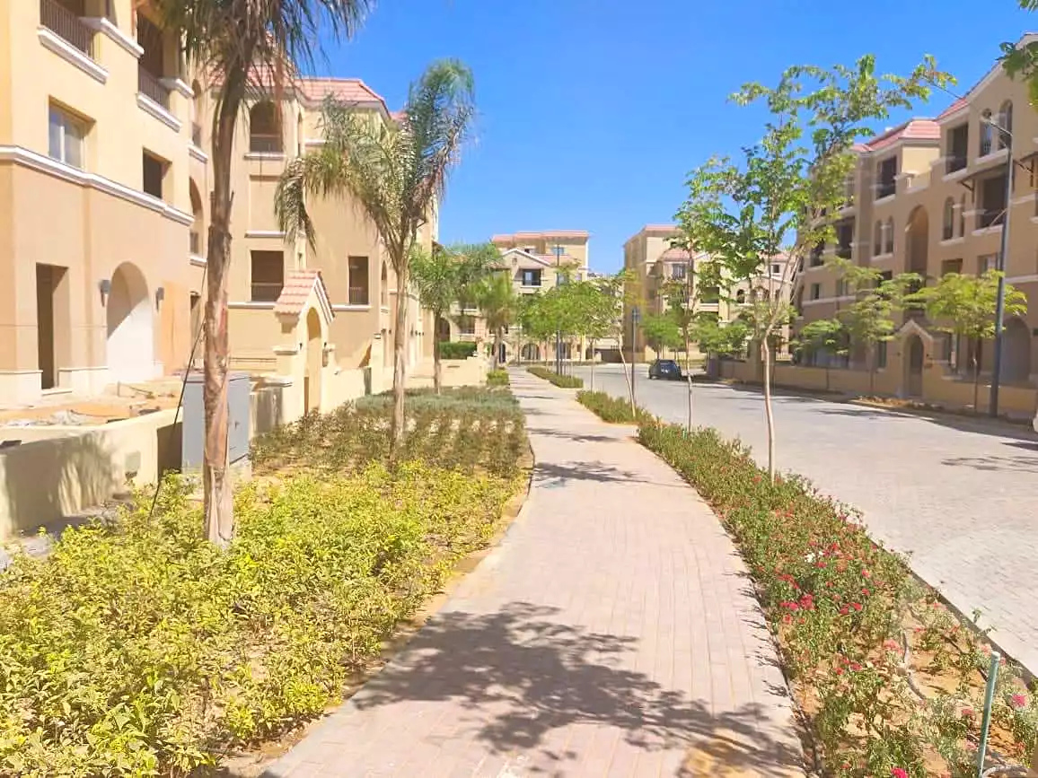 https://aqarmap.com.eg/en/listing/7306185-for-sale-cairo-el-shorouk-compounds-maadi-view