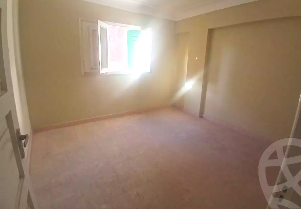 https://aqarmap.com.eg/ar/listing/7306387-for-sale-alexandria-al-agamy-lbytsh-el-hay-st