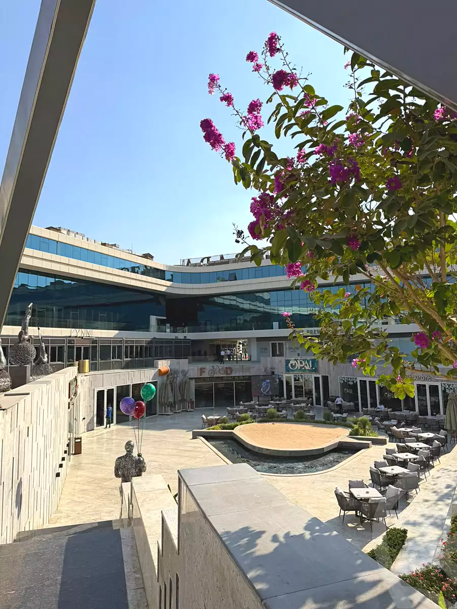 https://aqarmap.com.eg/ar/listing/7306410-for-sale-cairo-6th-of-october-compounds-centrada-one-mall