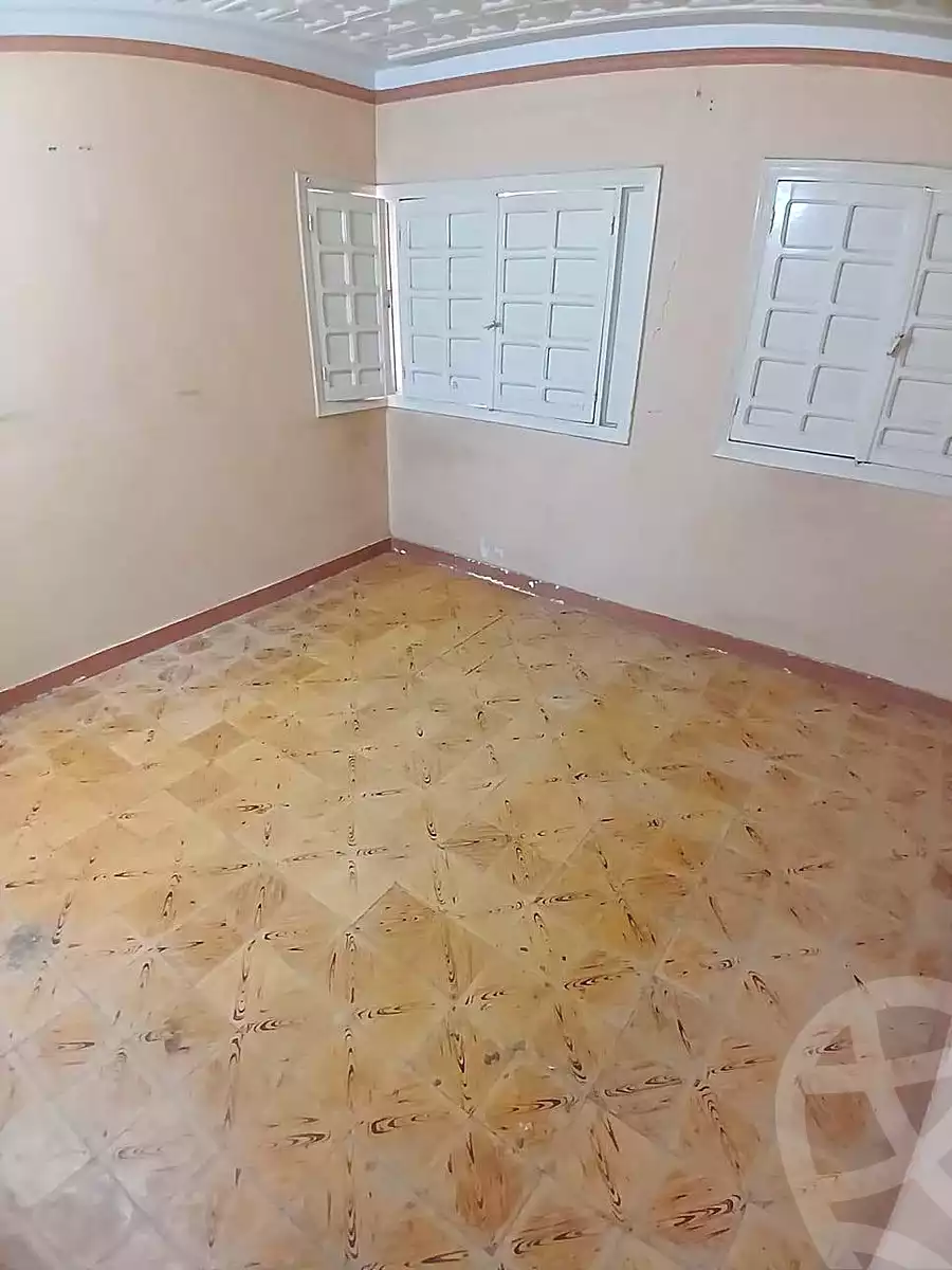 https://aqarmap.com.eg/ar/listing/7306409-for-sale-alexandria-sydy-bshr-sydy-bshr-bhry-ali-hipa-st