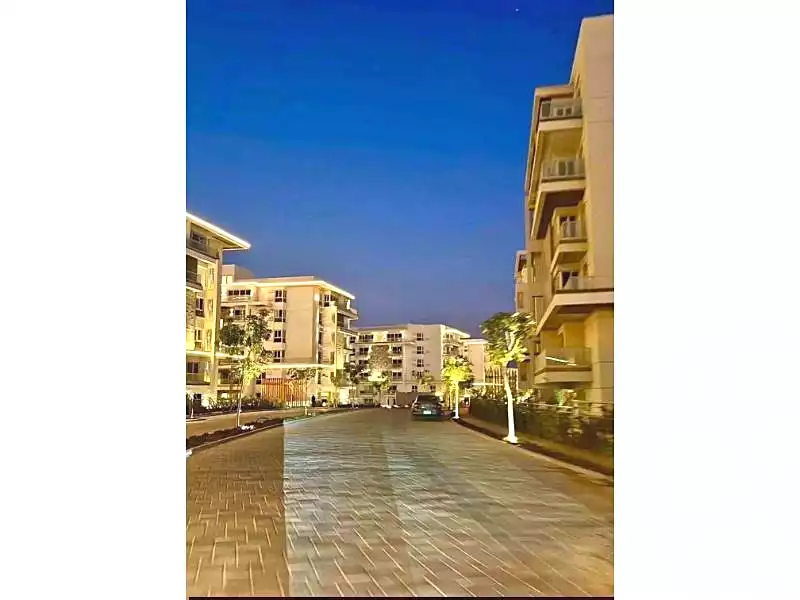 https://aqarmap.com.eg/en/listing/7306432-for-sale-cairo-new-cairo-compounds-mwntn-fyw-y-syty-club-park-mountain-view-icity