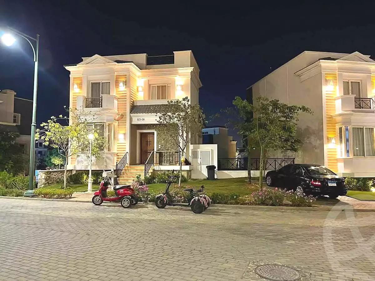 https://aqarmap.com.eg/en/listing/7306432-for-sale-cairo-new-cairo-compounds-mwntn-fyw-y-syty-club-park-mountain-view-icity