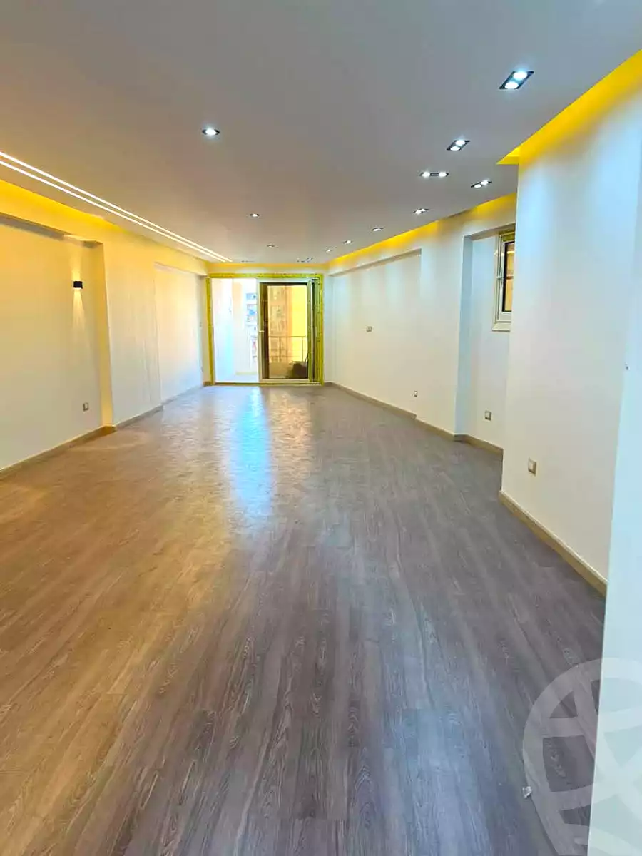 https://aqarmap.com.eg/en/listing/7306466-for-sale-alexandria-sydy-bshr-sydy-bshr-bhry-shr-mhmwd-l-yswy