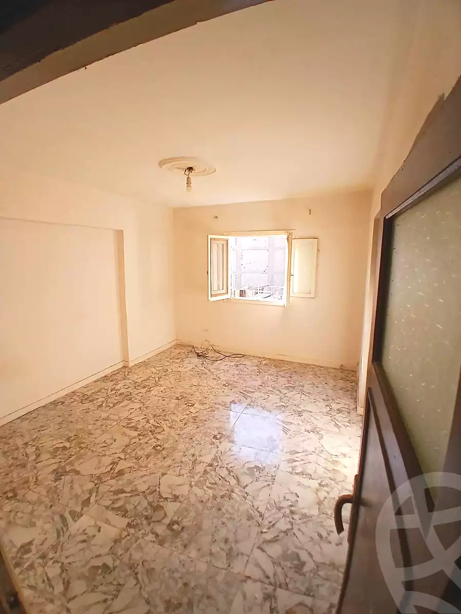 https://aqarmap.com.eg/en/listing/7306518-for-sale-alexandria-al-agamy-el-hanouvel-el-warsha-st