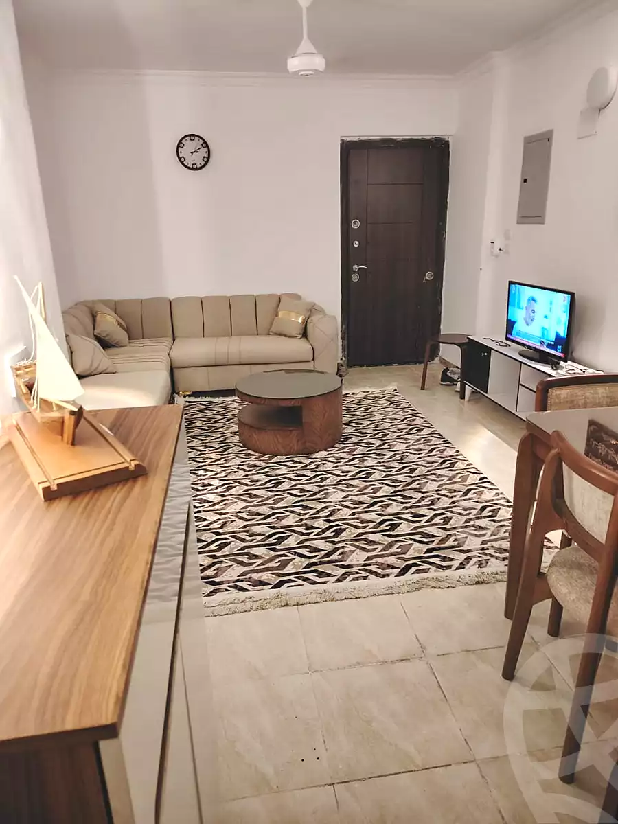 https://aqarmap.com.eg/ar/listing/7306532-for-rent-cairo-6th-of-october-hadaeq-october