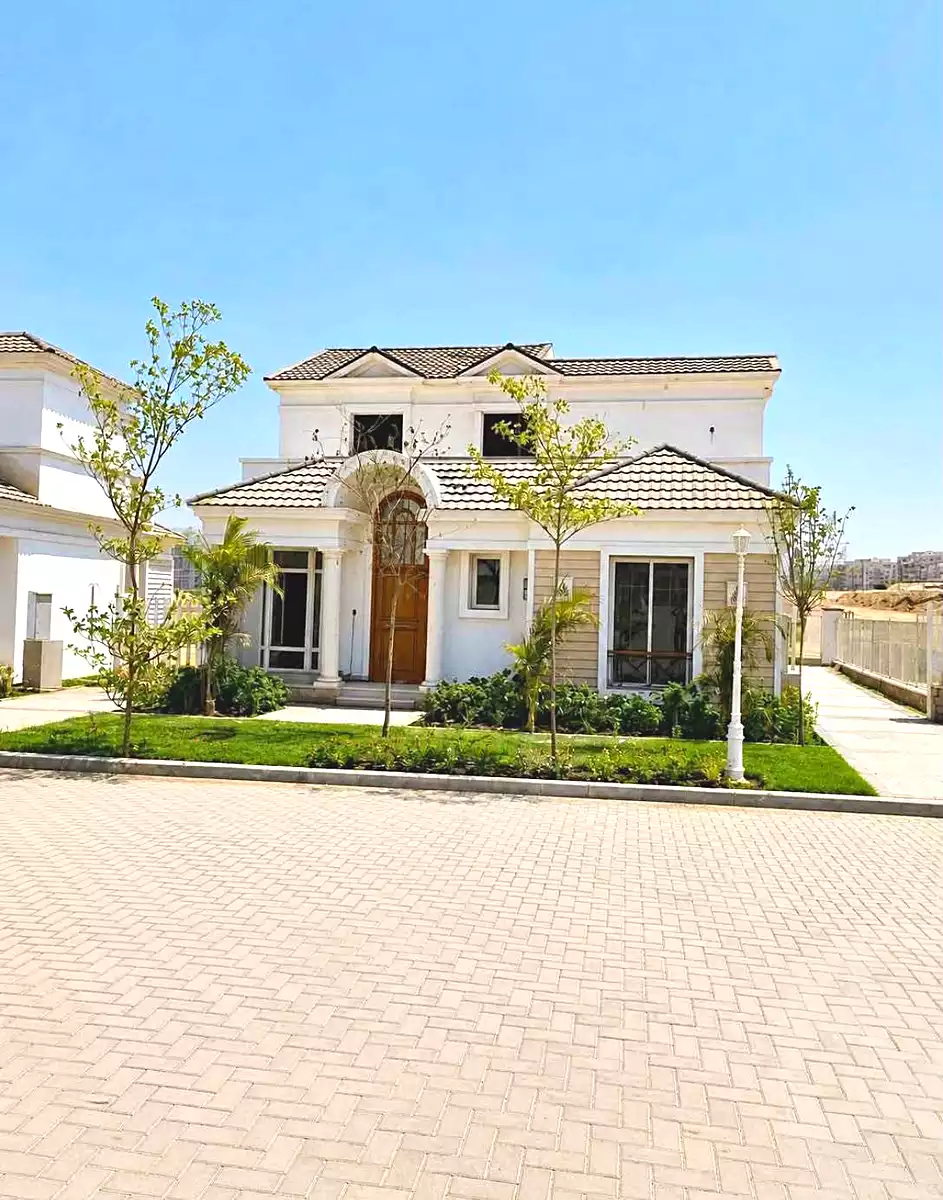 https://aqarmap.com.eg/ar/listing/7306474-for-sale-cairo-new-cairo-compounds-mwntn-fyw-y-syty-lagoon-beach-park-mountain-view-icity