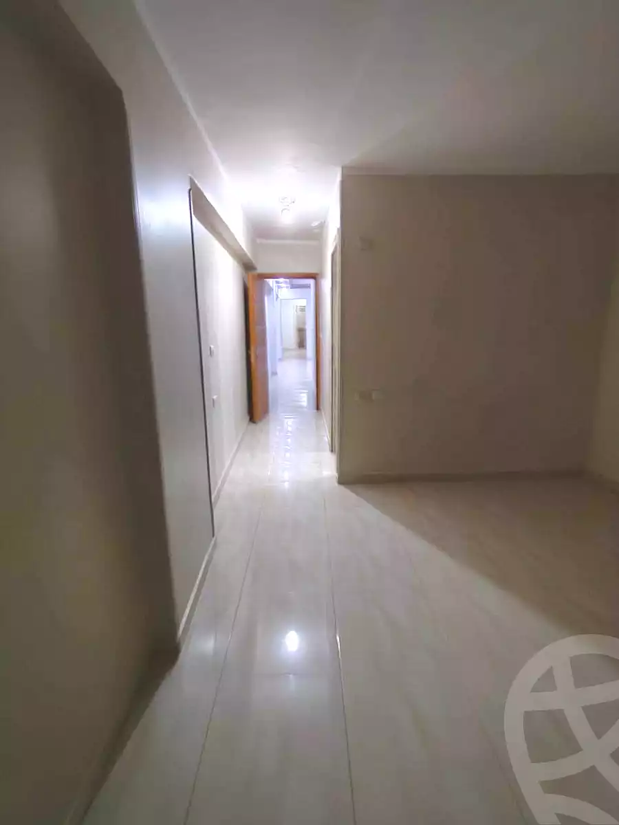 https://aqarmap.com.eg/ar/listing/7306755-for-rent-cairo-ain-shams-mnshy-lthryr