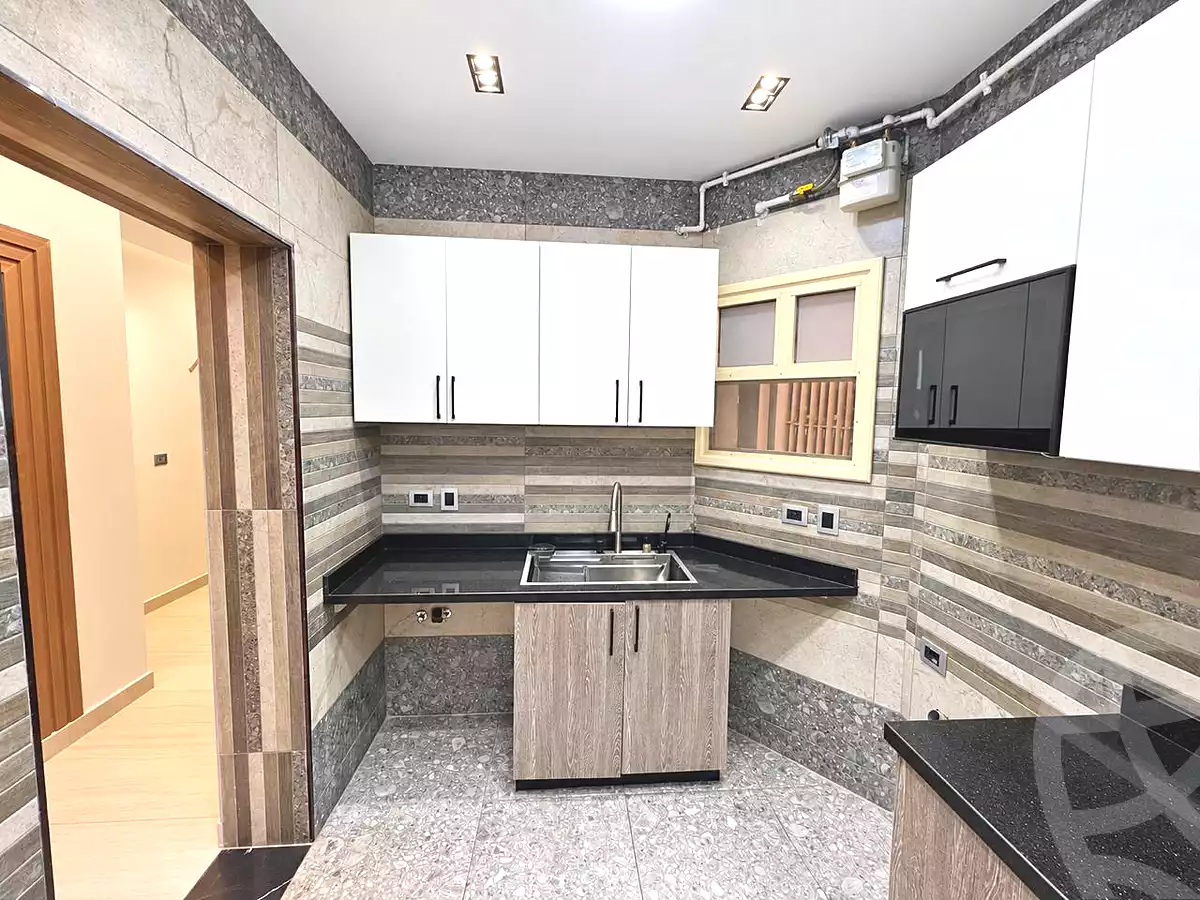 https://aqarmap.com.eg/ar/listing/7306756-for-sale-cairo-new-cairo-compounds-town-residence
