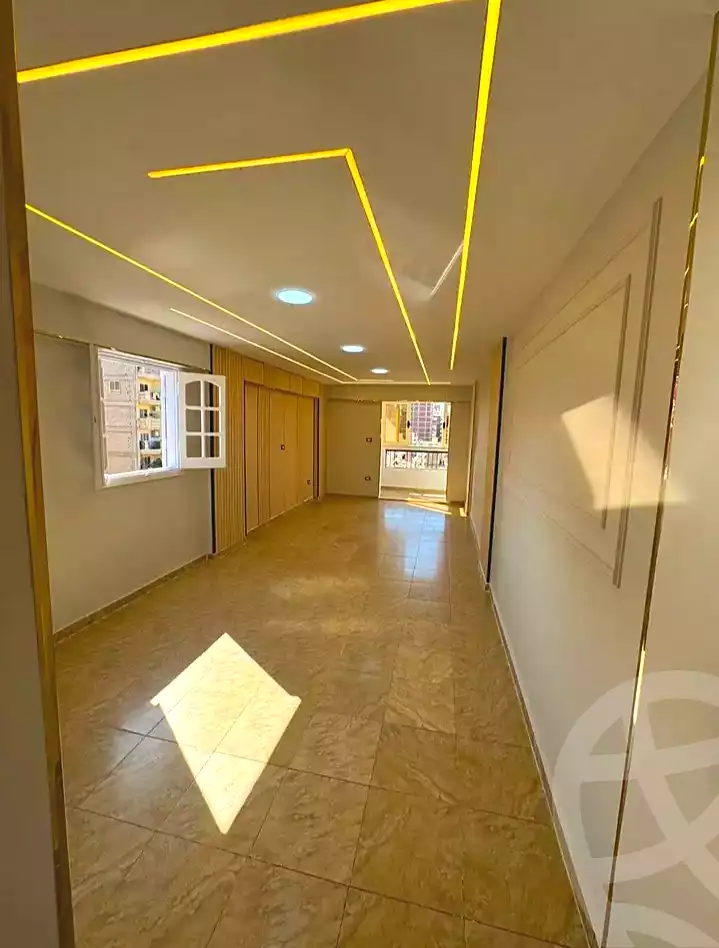 https://aqarmap.com.eg/ar/listing/7307021-for-sale-alexandria-miami-mohammed-ibn-taher-st