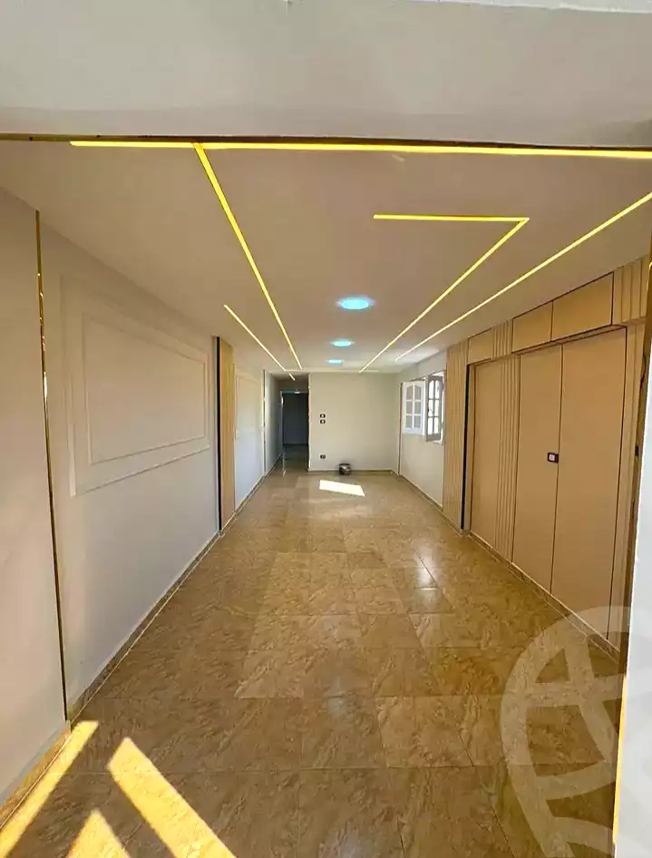 https://aqarmap.com.eg/ar/listing/7307021-for-sale-alexandria-miami-mohammed-ibn-taher-st