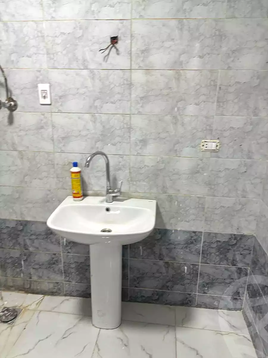 https://aqarmap.com.eg/ar/listing/7307121-for-sale-cairo-nasr-city-hay-el-waha-el-moshir-mohammed-aly-fahmy-axis