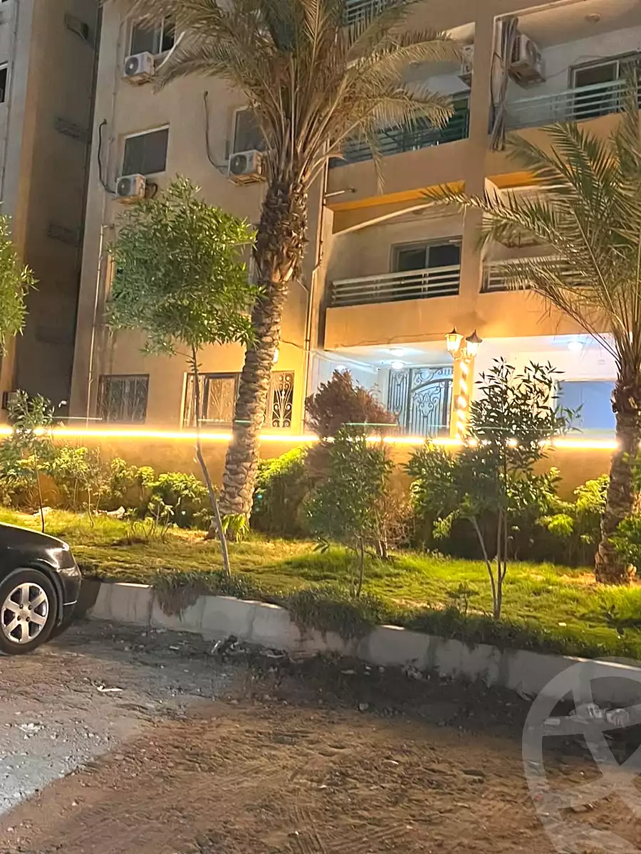 https://aqarmap.com.eg/en/listing/7307140-for-sale-cairo-nasr-city-hay-el-waha-el-moshir-mohammed-aly-fahmy-axis