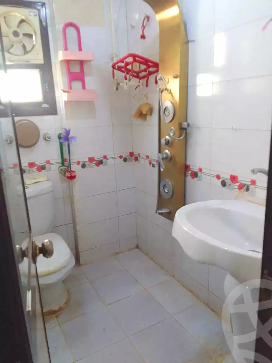 https://aqarmap.com.eg/en/listing/7307176-for-sale-alexandria-el-asafra-l-sfr-qbly-el-maahad-el-dini-st