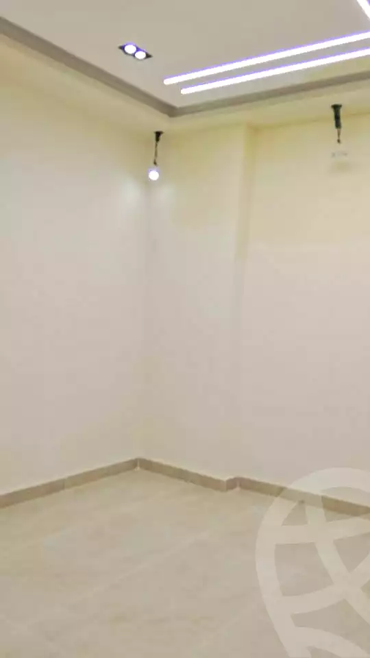 https://aqarmap.com.eg/ar/listing/7307299-for-sale-alexandria-sydy-bshr-sydy-bshr-qbly