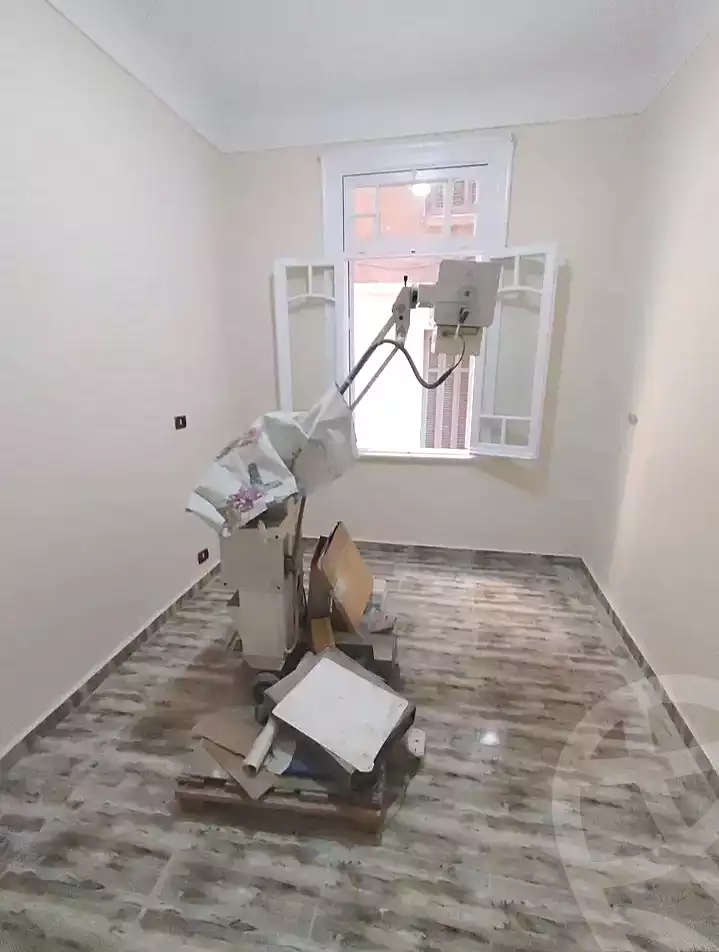 https://aqarmap.com.eg/ar/listing/7307358-for-rent-alexandria-sporting-shr-bwr-s-yd