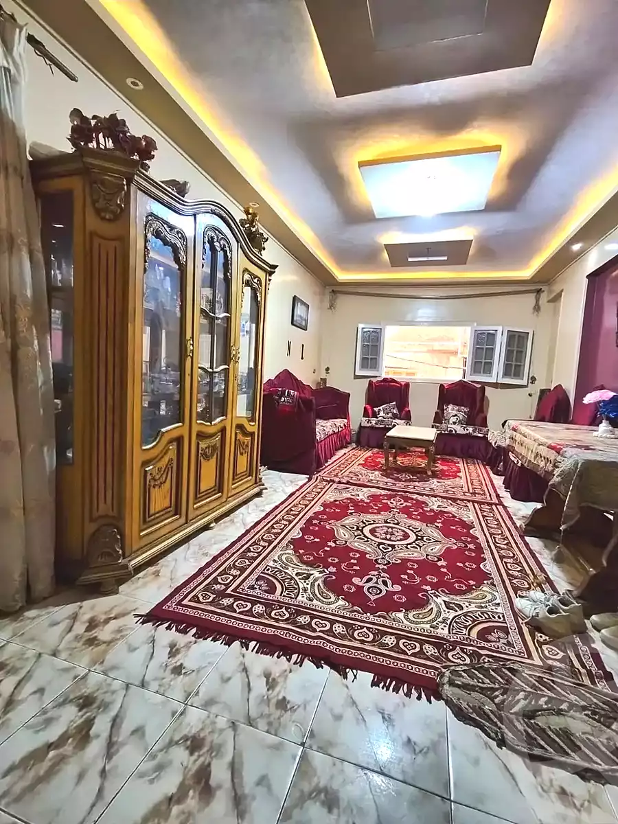 https://aqarmap.com.eg/en/listing/7307635-for-sale-alexandria-lsywf-el-falki