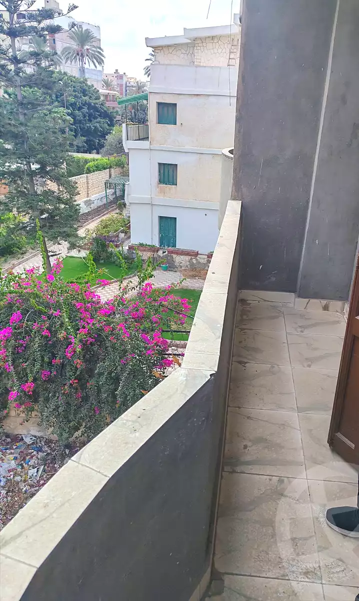 https://aqarmap.com.eg/en/listing/7307645-for-sale-alexandria-al-agamy-el-hanouvel