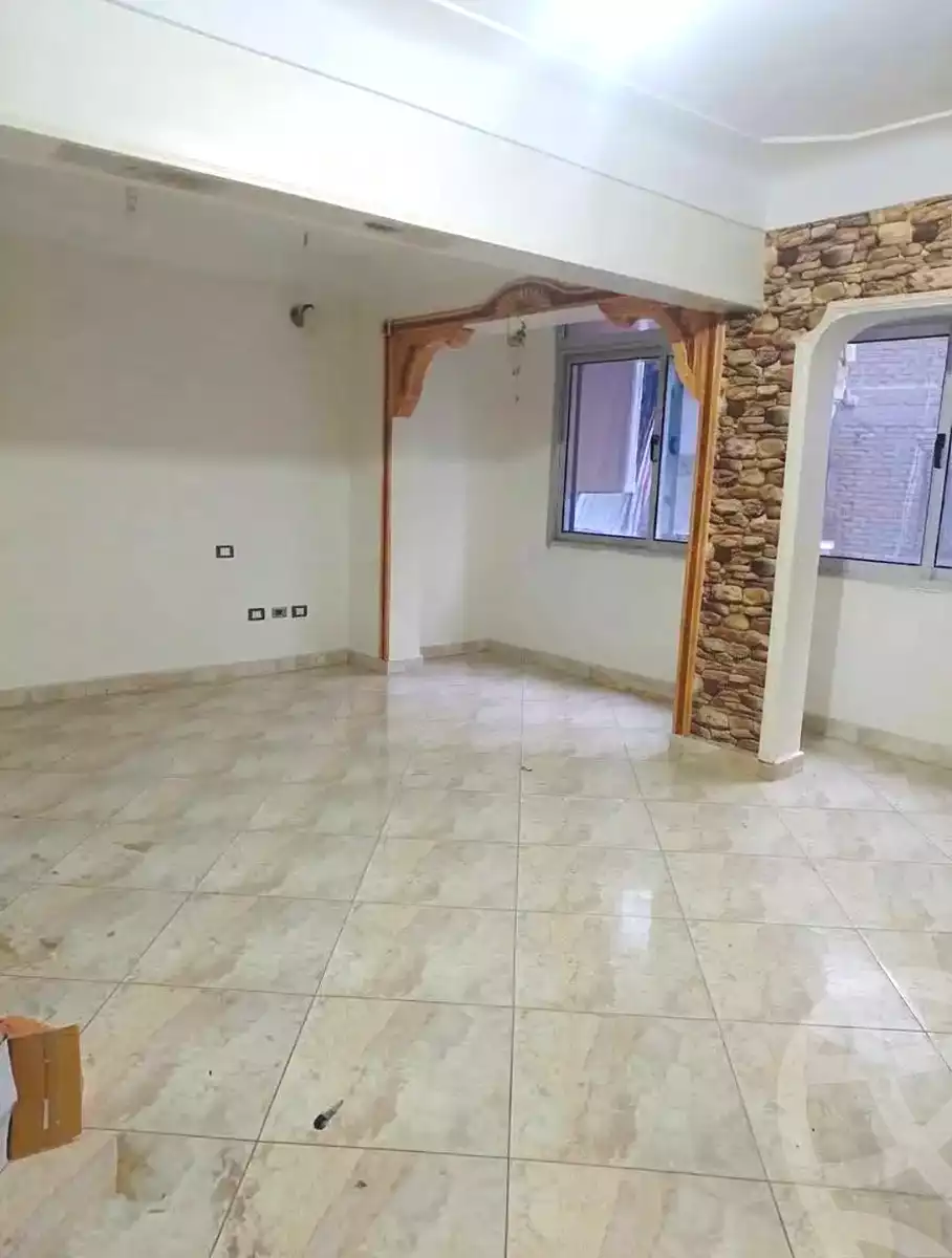 https://aqarmap.com.eg/en/listing/7307647-for-sale-alexandria-el-asafra-43744-st