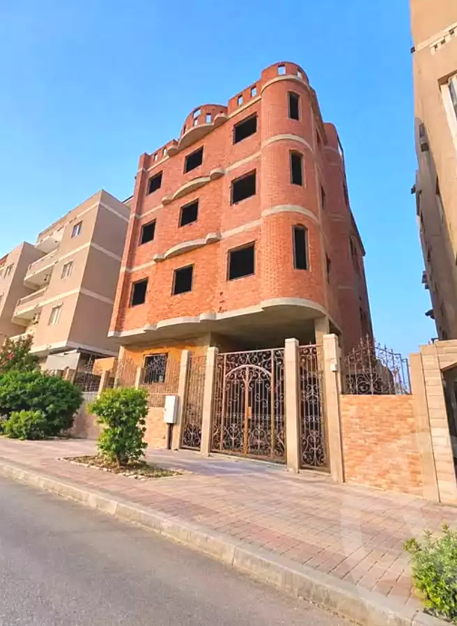 https://aqarmap.com.eg/en/listing/7307725-for-sale-cairo-15th-of-may