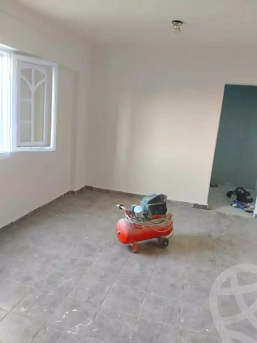 https://aqarmap.com.eg/ar/listing/7307789-for-sale-alexandria-al-agamy-el-hanouvel-radwan-st
