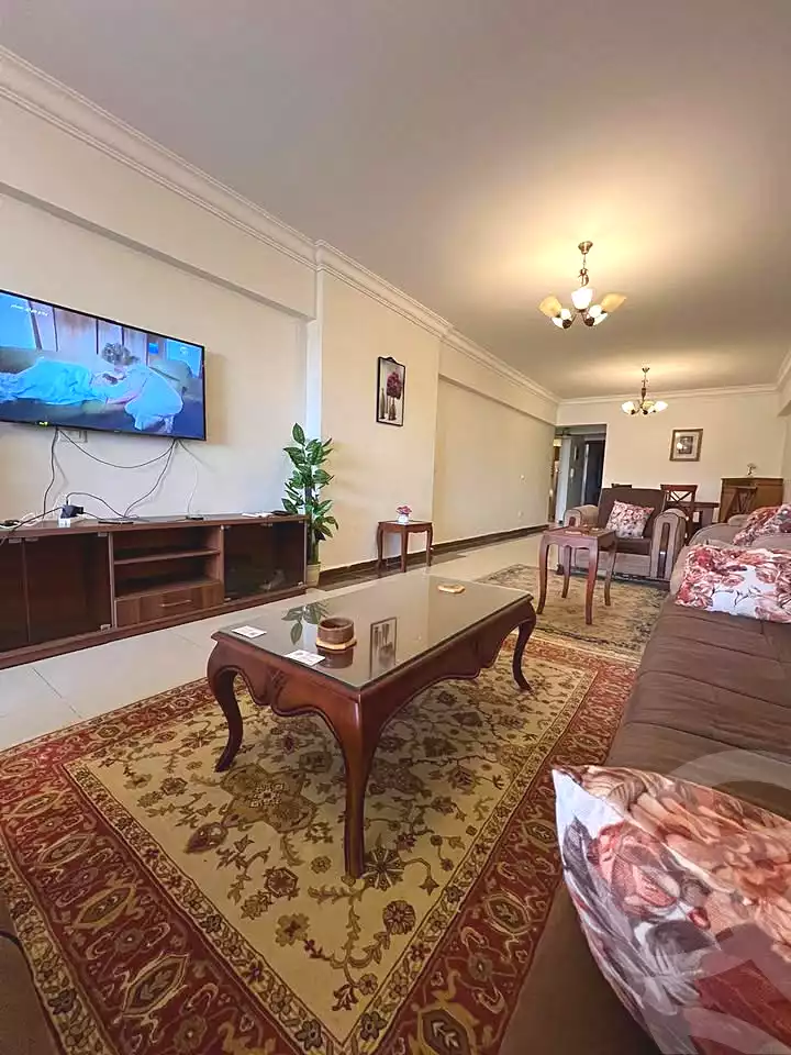 https://aqarmap.com.eg/ar/listing/7308272-for-rent-alexandria-el-montazah-compounds-in-el-montazah-cecilia-compound