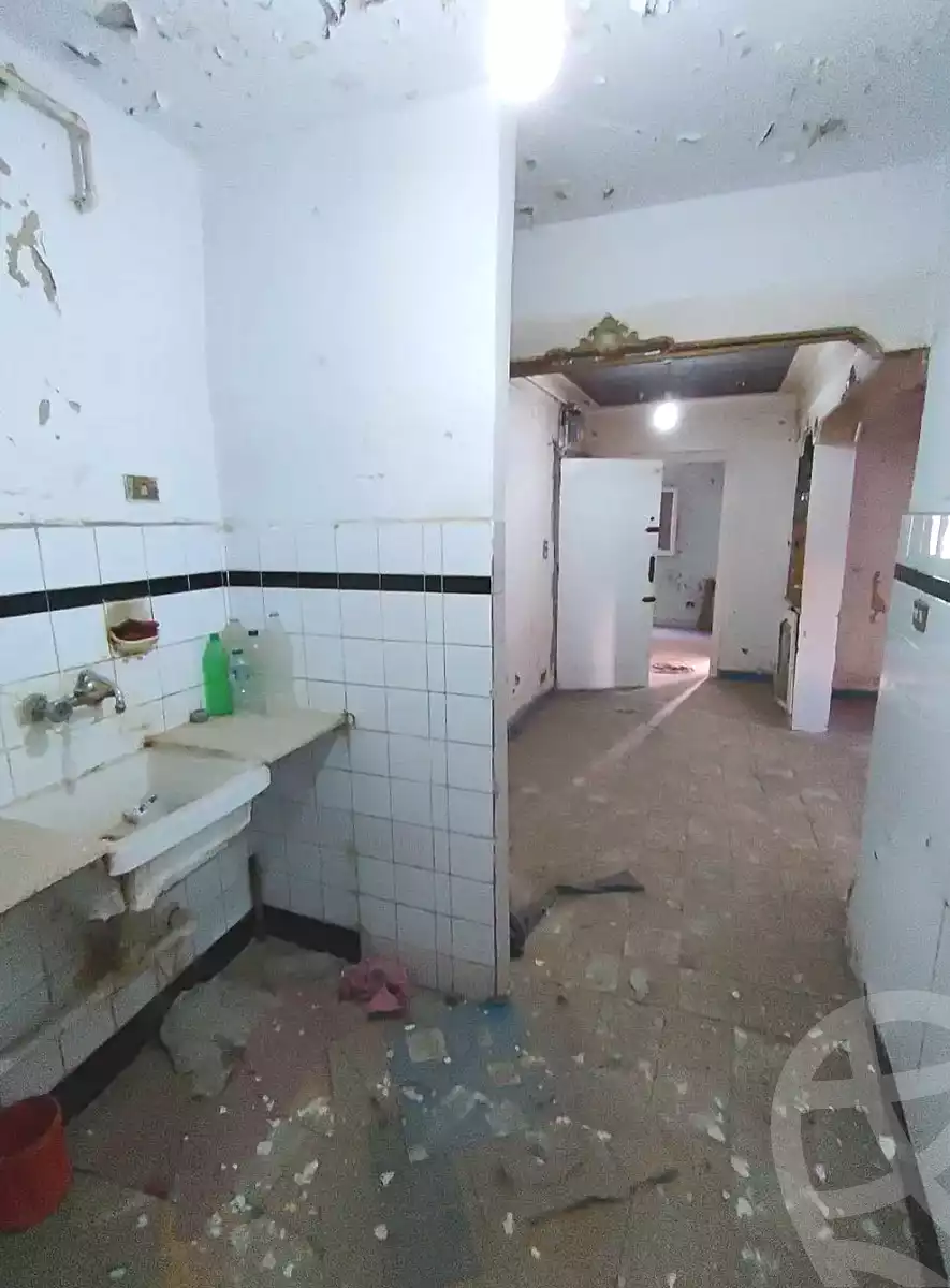 https://aqarmap.com.eg/ar/listing/7307257-for-sale-alexandria-sydy-bshr-sydy-bshr-qbly