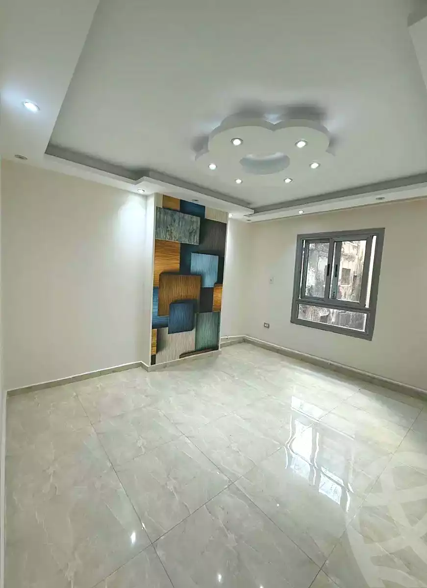 https://aqarmap.com.eg/en/listing/7308558-for-sale-alexandria-sydy-bshr-sydy-bshr-bhry-shr-khld-bn-lwlyd