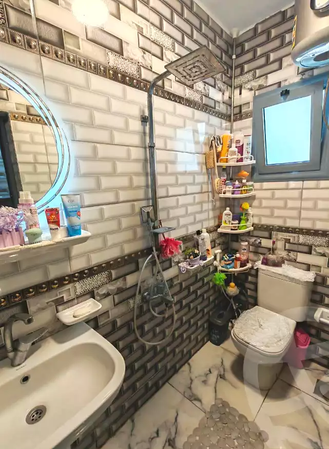 https://aqarmap.com.eg/ar/listing/7308566-for-sale-alexandria-el-dekhela