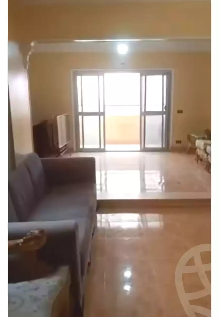 https://aqarmap.com.eg/en/listing/7308800-for-sale-cairo-ain-shams-el-naam-mostafa-hafez-st
