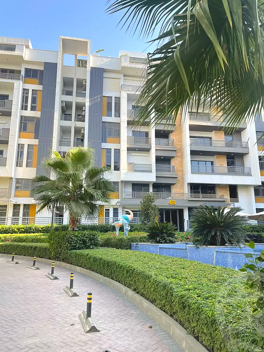 https://aqarmap.com.eg/en/listing/7309279-for-sale-cairo-new-cairo-compounds-the-icon-gardens-compound-style-home