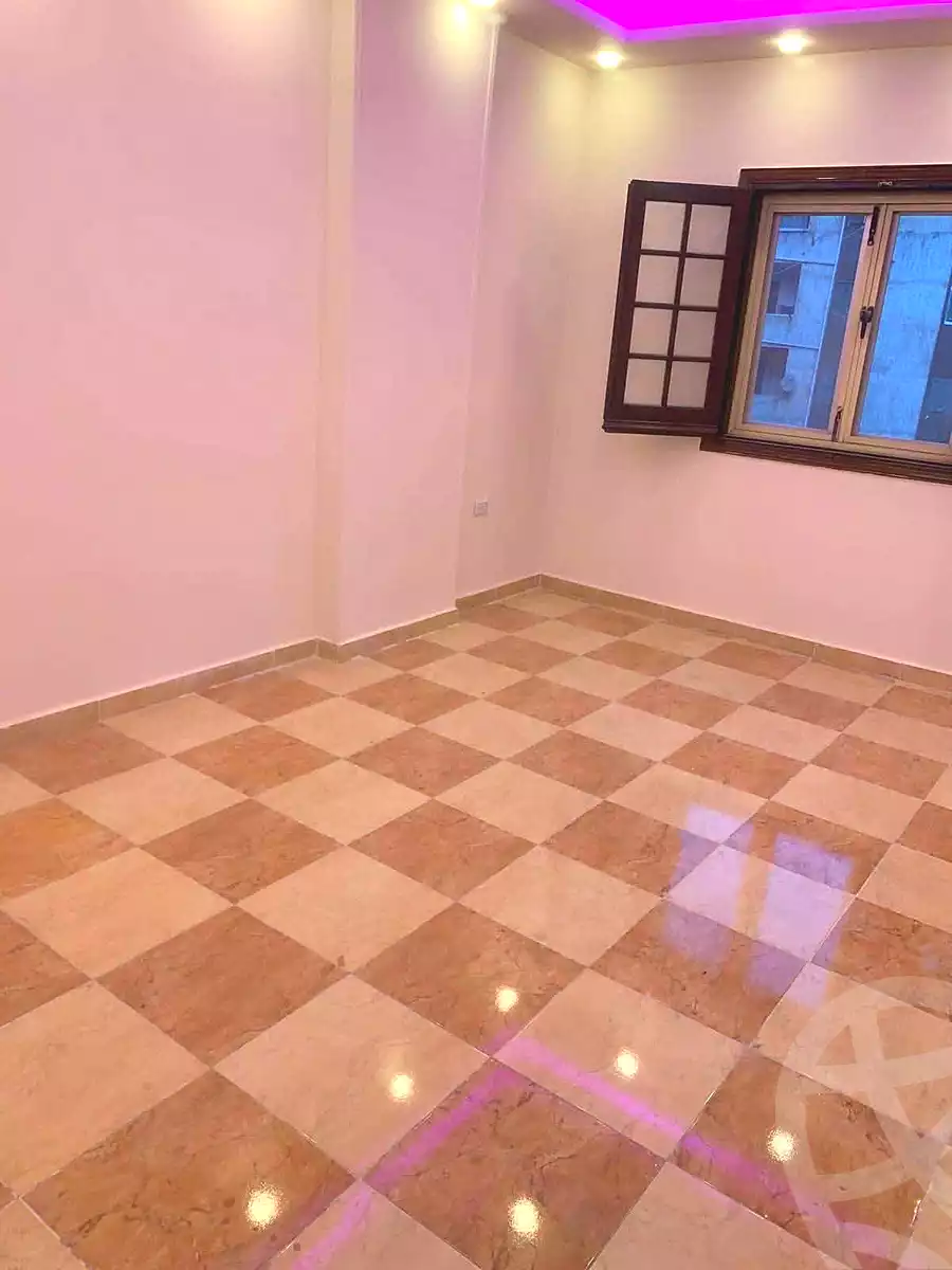 https://aqarmap.com.eg/ar/listing/7309628-for-sale-alexandria-al-agamy-lbytsh-mohamed-el-fardi-st