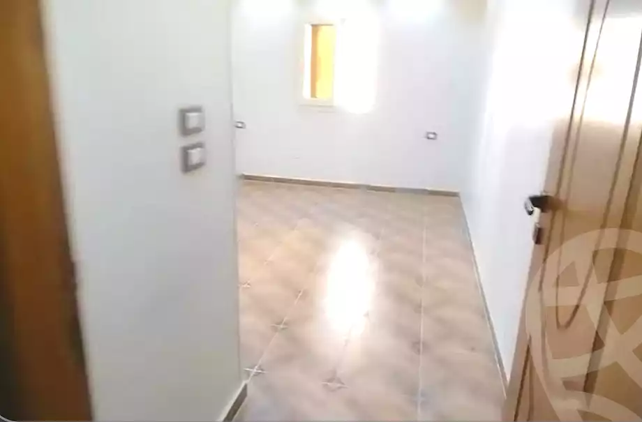 https://aqarmap.com.eg/ar/listing/7309664-for-sale-alexandria-al-agamy-bw-ywsf