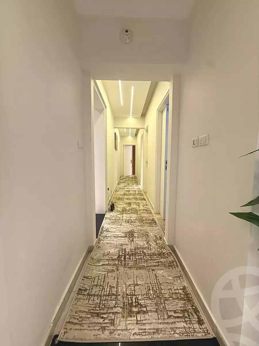 https://aqarmap.com.eg/ar/listing/7309754-for-sale-cairo-new-cairo-el-banafsg-el-banafsag-omarat-al-gabri-st