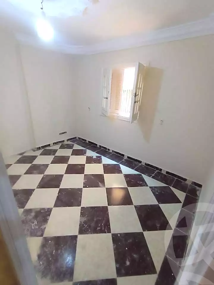 https://aqarmap.com.eg/ar/listing/7309748-for-sale-alexandria-al-agamy-el-hanouvel