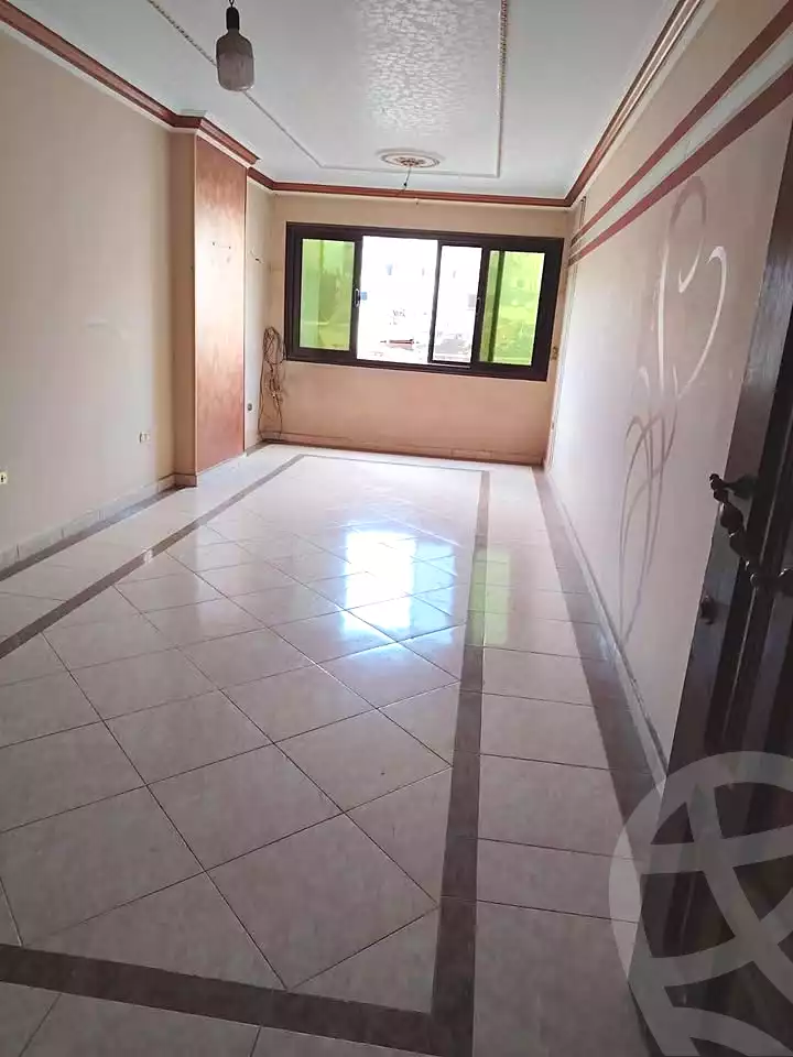 https://aqarmap.com.eg/ar/listing/7310088-for-rent-cairo-el-haram-shareaa-khatem-el-morsalen