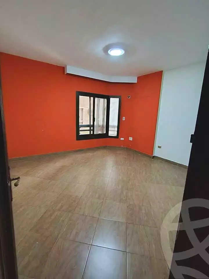 https://aqarmap.com.eg/en/listing/7310112-for-rent-cairo-el-haram-shareaa-khatem-el-morsalen