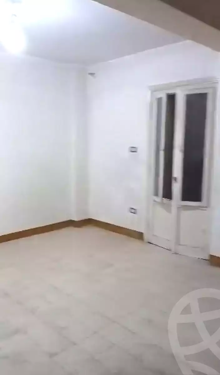 https://aqarmap.com.eg/en/listing/7310736-for-sale-cairo-ain-shams-6-october-st