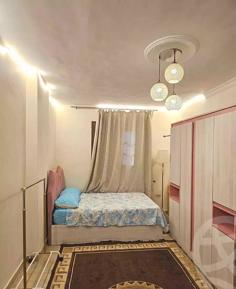 https://aqarmap.com.eg/en/listing/7310787-for-sale-cairo-ain-shams-6-october-st