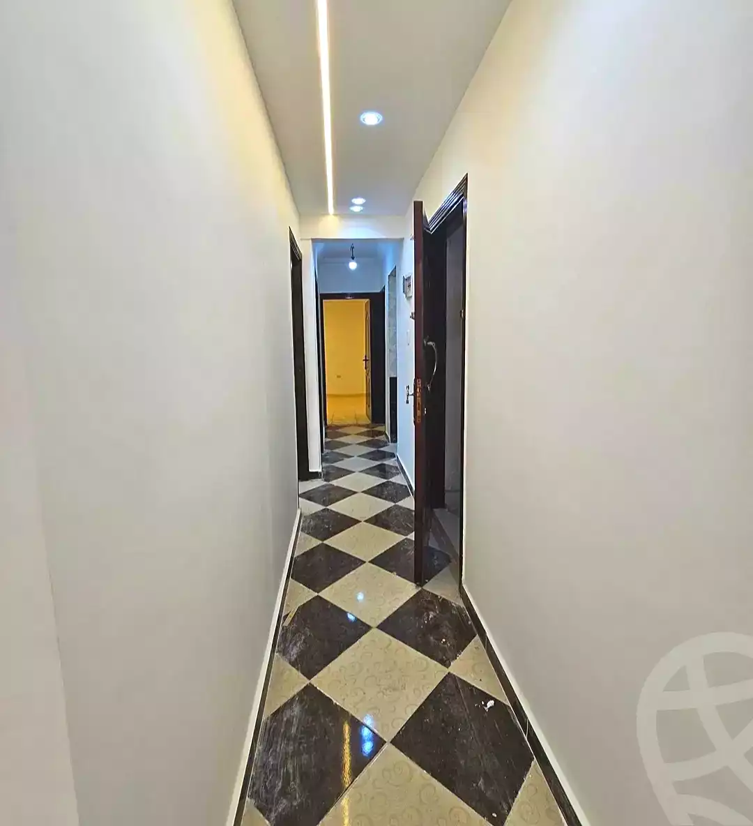 https://aqarmap.com.eg/ar/listing/7310810-for-sale-alexandria-miami-el-gaish-rd-st