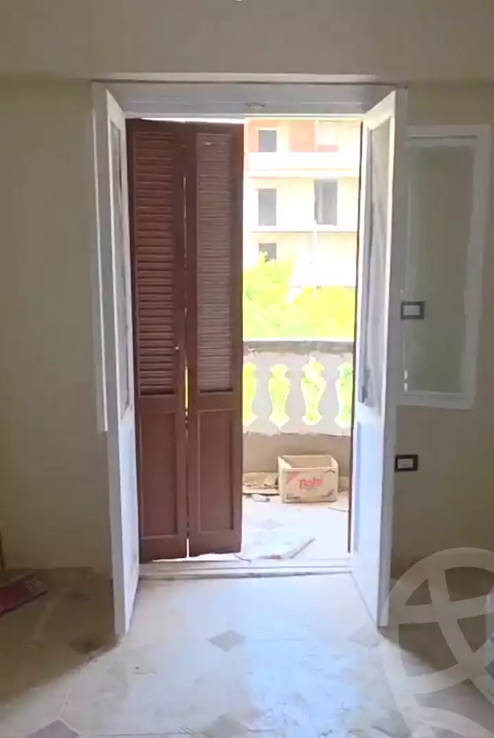 https://aqarmap.com.eg/ar/listing/7310973-for-sale-alexandria-al-agamy-el-hanouvel-al-asdakaa-st