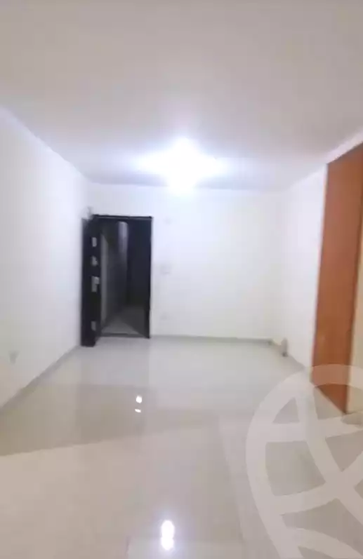 https://aqarmap.com.eg/ar/listing/7311068-for-rent-cairo-ain-shams-yaacoub-boutros-st