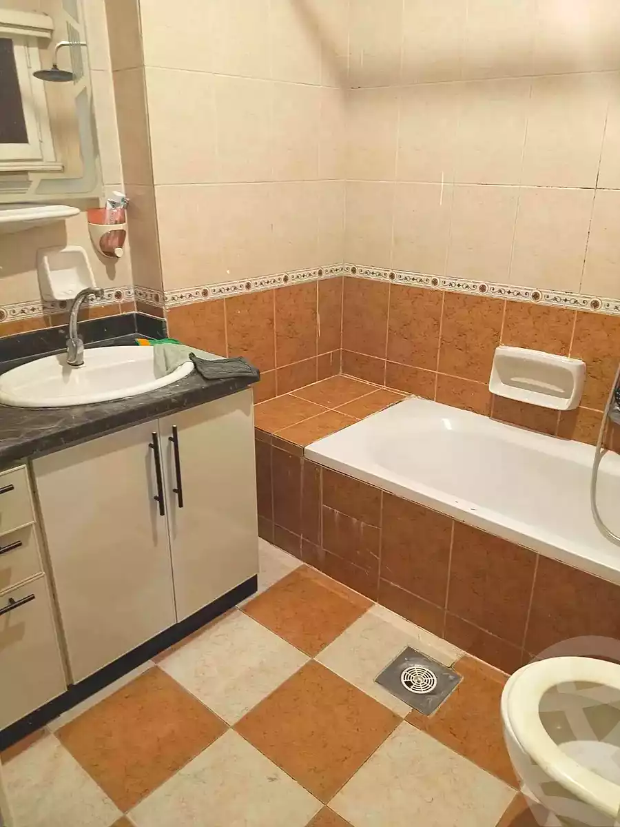 https://aqarmap.com.eg/ar/listing/7311104-for-sale-alexandria-sydy-bshr-sydy-bshr-bhry-shr-khld-bn-lwlyd