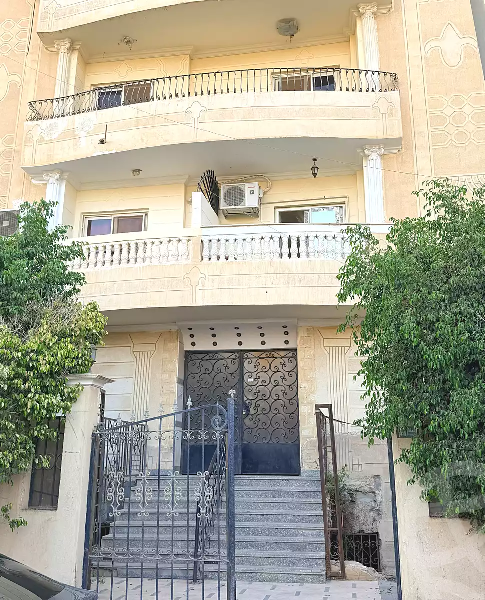https://aqarmap.com.eg/ar/listing/7273624-for-sale-cairo-al-oubour-el-hay-el-taseaa-badie-khairy-st