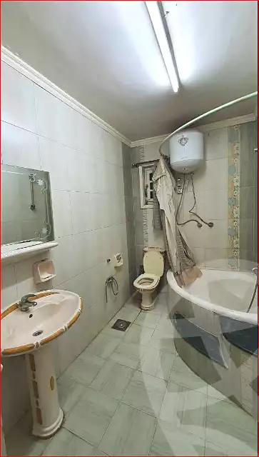 https://aqarmap.com.eg/en/listing/7311874-for-rent-cairo-helwan-helwan-el-sharkeya-borhan-st